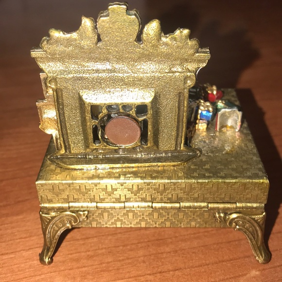 Vintage Sweet Romance Trinket Box - Picture 4 of 16